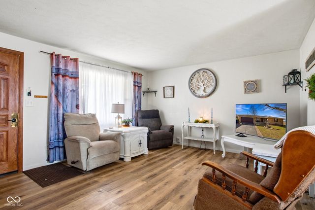 501 S Hardacre Court, New Castle, IN 47362