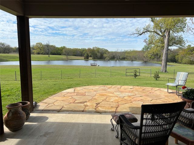 2261 State Highway 276, Emory, TX 75440