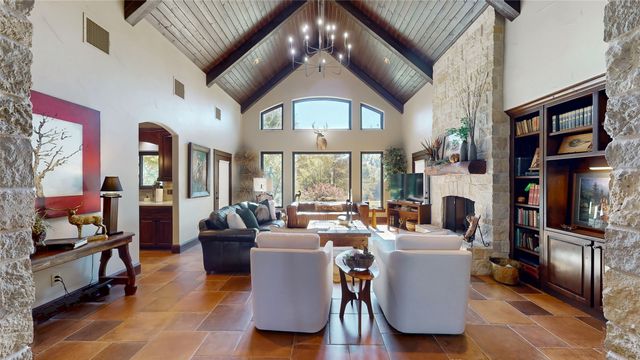 2261 State Highway 276, Emory, TX 75440