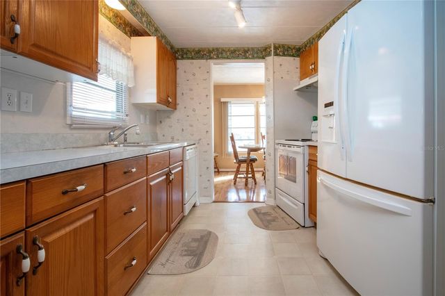 420 49TH STREET E 145, Palmetto, FL 34221