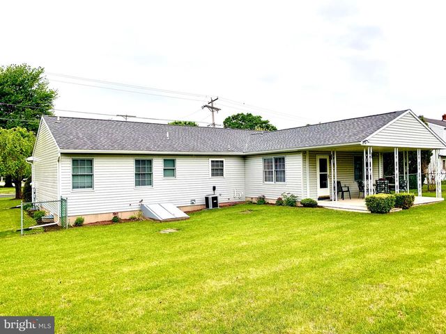 807 JEFFERSON ST, Birdsboro, PA 19508