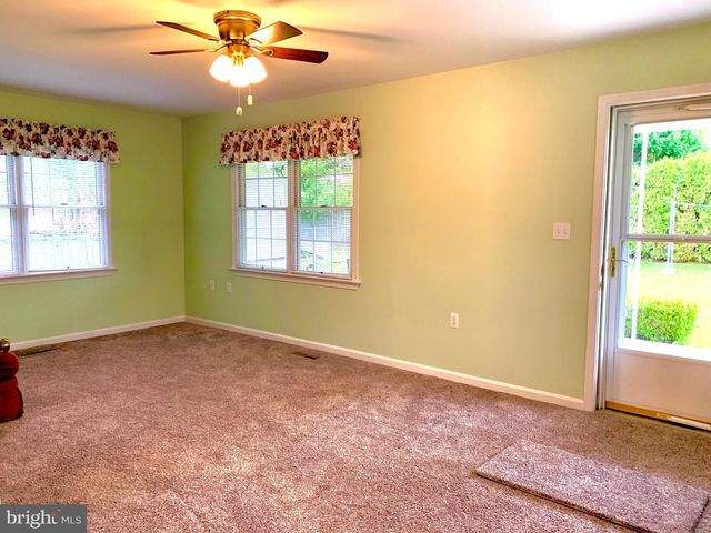 807 JEFFERSON ST, Birdsboro, PA 19508