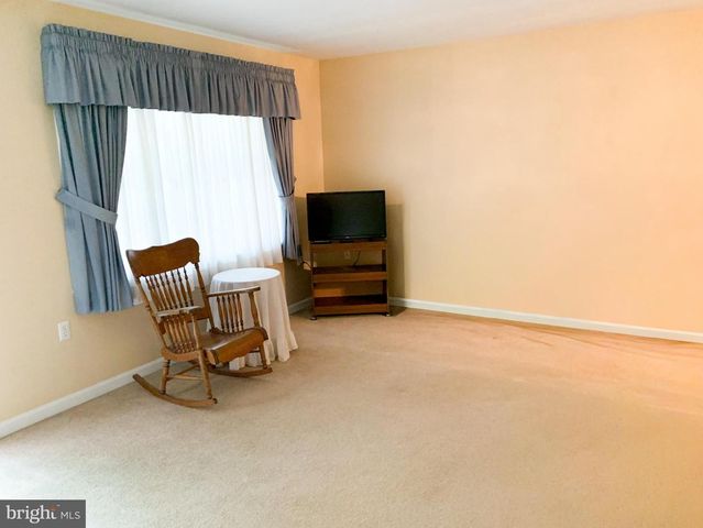 807 JEFFERSON ST, Birdsboro, PA 19508