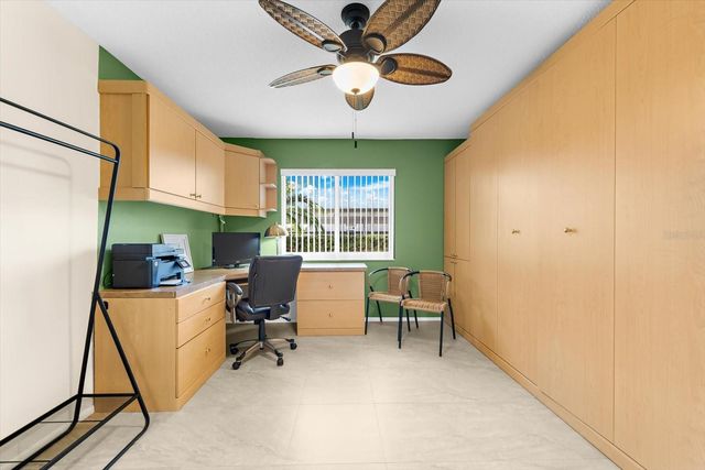 8897 MIDNIGHT PASS ROAD 105, Sarasota, FL 34242