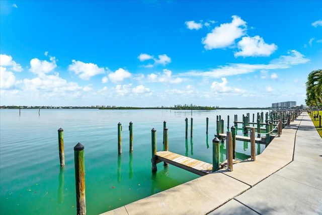 8897 MIDNIGHT PASS ROAD 105, Sarasota, FL 34242