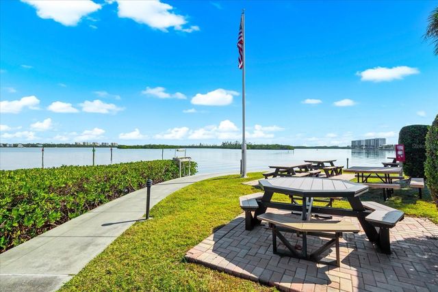 8897 MIDNIGHT PASS ROAD 105, Sarasota, FL 34242