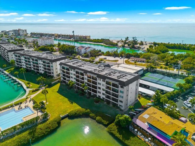 8897 MIDNIGHT PASS ROAD 105, Sarasota, FL 34242