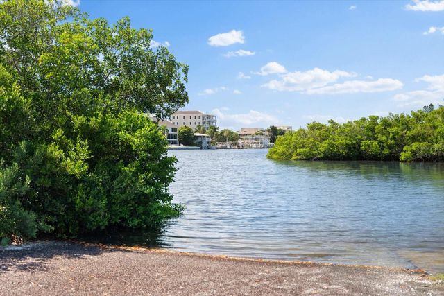 8897 MIDNIGHT PASS ROAD 105, Sarasota, FL 34242