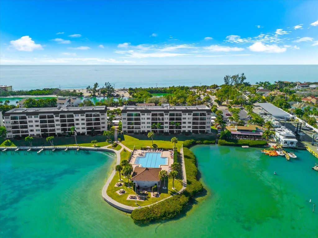 8897 MIDNIGHT PASS ROAD 105, Sarasota, FL 34242