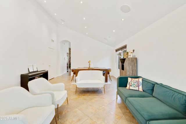 4704 E Weaver Road, Phoenix, AZ 85050