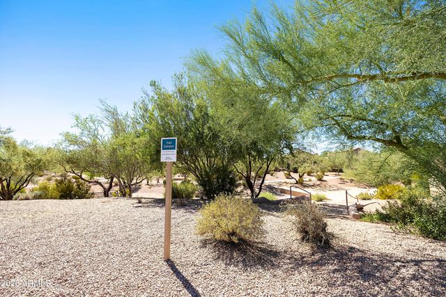 4704 E Weaver Road, Phoenix, AZ 85050