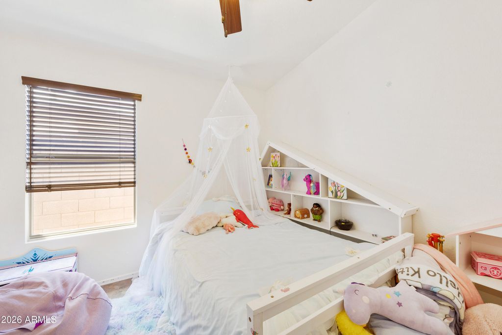 Image 16 of property listing at 4704 E Weaver Road, Phoenix, AZ 85050