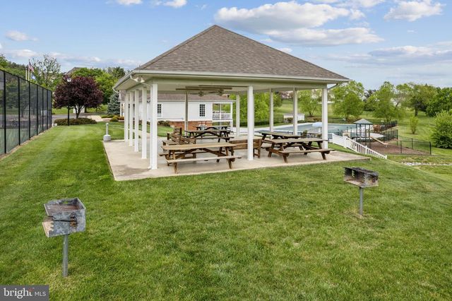 275 HEATHER LN, Staunton, VA 24401