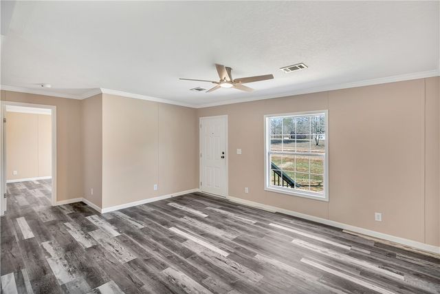 105 Viewmont Drive, Fair Play, SC 29643