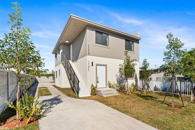 1171 NW 66th St, Miami, FL 33150