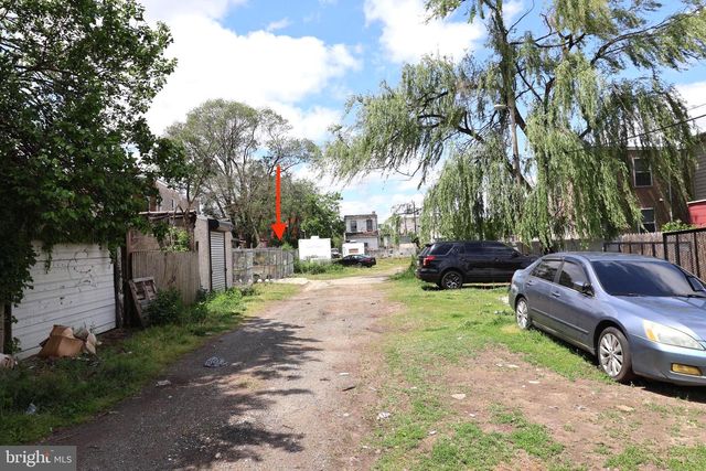 573 LINE ST, Camden, NJ 08103