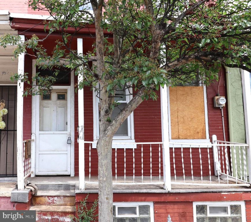 573 LINE ST, Camden, NJ 08103