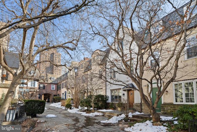 2136 SAINT JAMES ST, Philadelphia, PA 19103