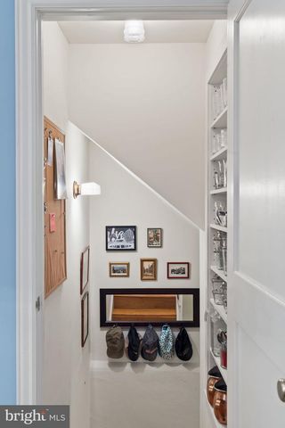 2136 SAINT JAMES ST, Philadelphia, PA 19103