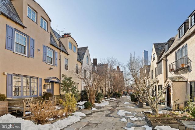 2136 SAINT JAMES ST, Philadelphia, PA 19103