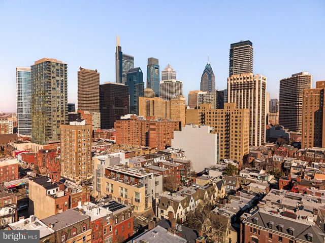 2136 SAINT JAMES ST, Philadelphia, PA 19103