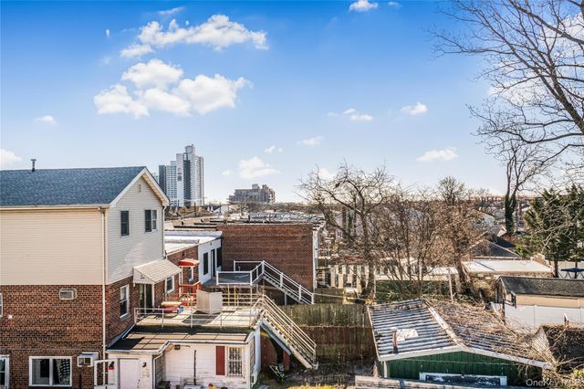 911 Hicksville Road, Far Rockaway, NY 11691