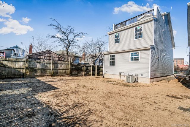 911 Hicksville Road, Far Rockaway, NY 11691