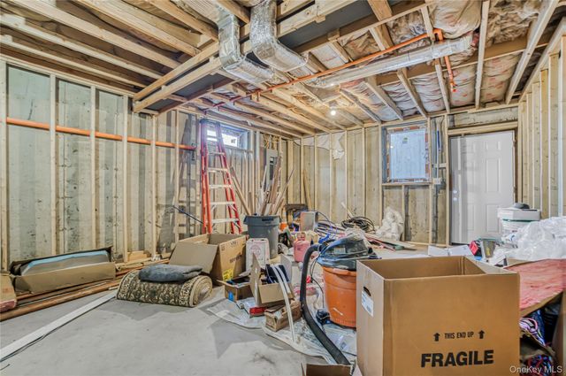 911 Hicksville Road, Far Rockaway, NY 11691