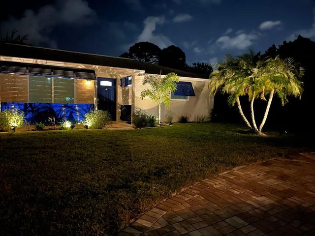 1519 Treemont Avenue, Jupiter, FL 33469