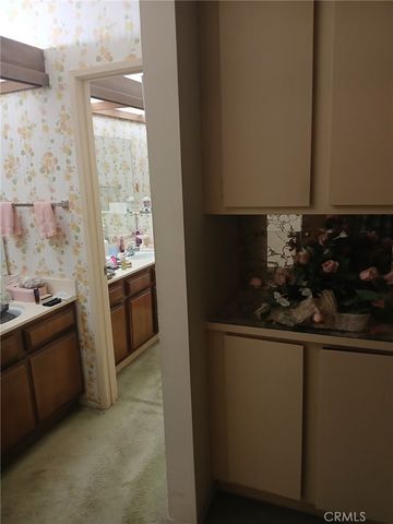 1305 N Columbus, Glendale, CA 91202