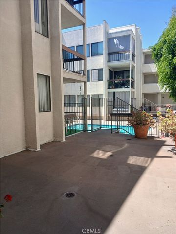 1305 N Columbus, Glendale, CA 91202