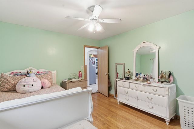 4724 N Ozark Avenue, Norridge, IL 60706