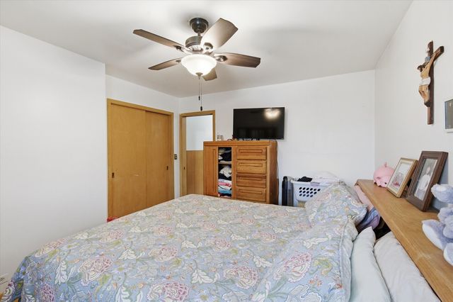 4724 N Ozark Avenue, Norridge, IL 60706