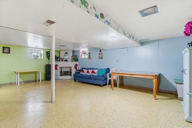 4724 N Ozark Avenue, Norridge, IL 60706