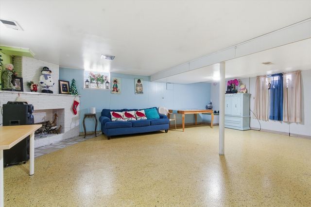 4724 N Ozark Avenue, Norridge, IL 60706