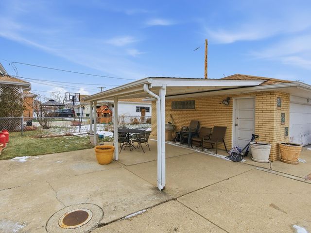 4724 N Ozark Avenue, Norridge, IL 60706