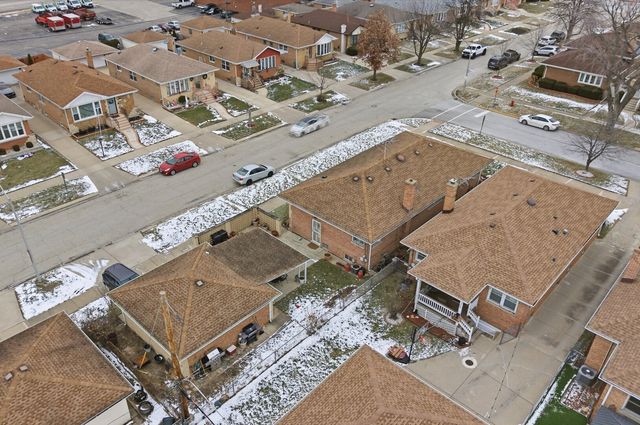 4724 N Ozark Avenue, Norridge, IL 60706