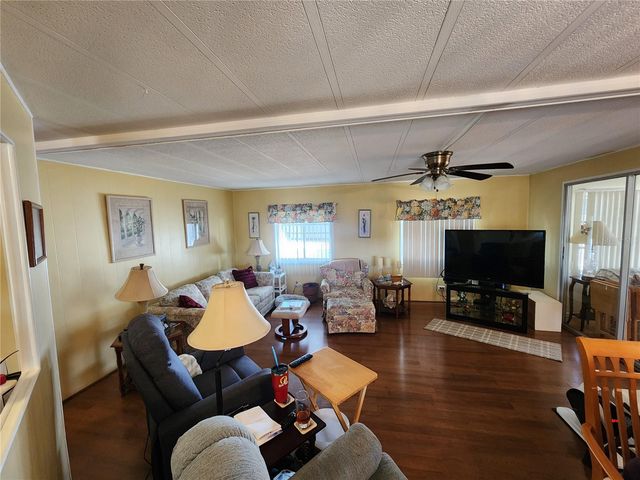 403 DUBLIN AVENUE, Bradenton, FL 34207