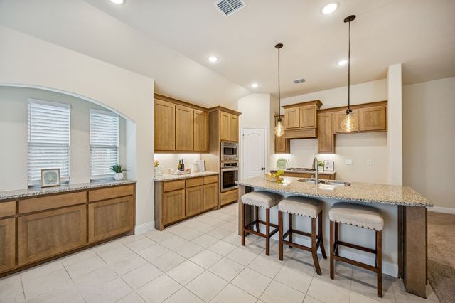 504 Lowland Lane, Waxahachie, TX 75165