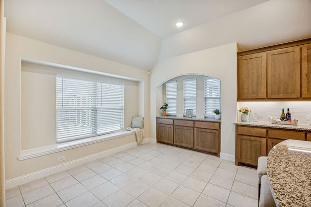 504 Lowland Lane, Waxahachie, TX 75165