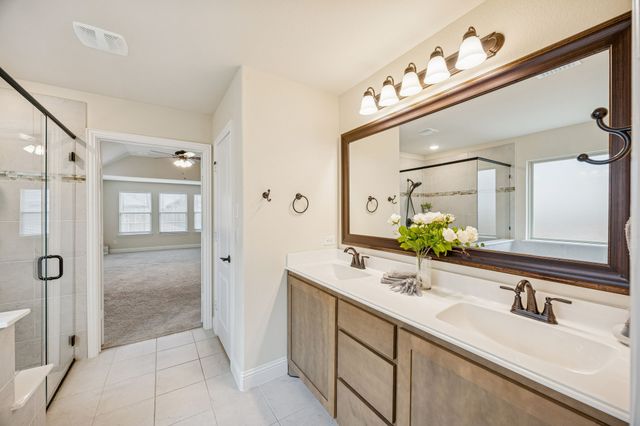 504 Lowland Lane, Waxahachie, TX 75165