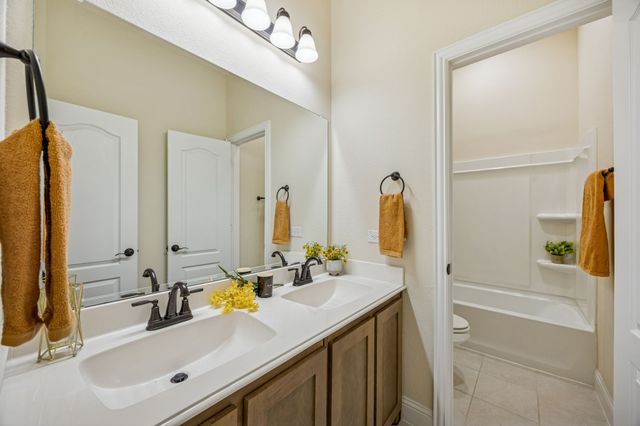 504 Lowland Lane, Waxahachie, TX 75165