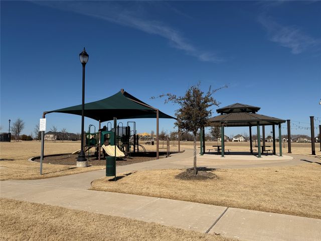 504 Lowland Lane, Waxahachie, TX 75165