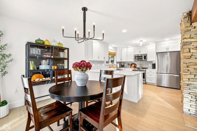 9428 S Harbour Pointe Drive, Bloomington, IN 47401