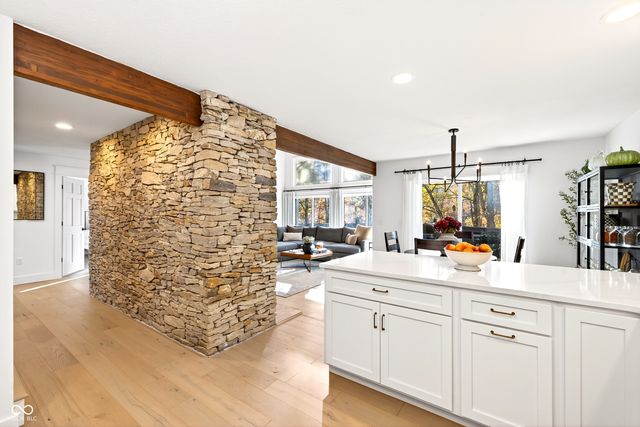 9428 S Harbour Pointe Drive, Bloomington, IN 47401