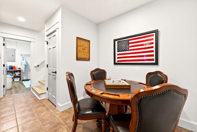 9428 S Harbour Pointe Drive, Bloomington, IN 47401