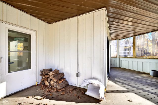 9428 S Harbour Pointe Drive, Bloomington, IN 47401