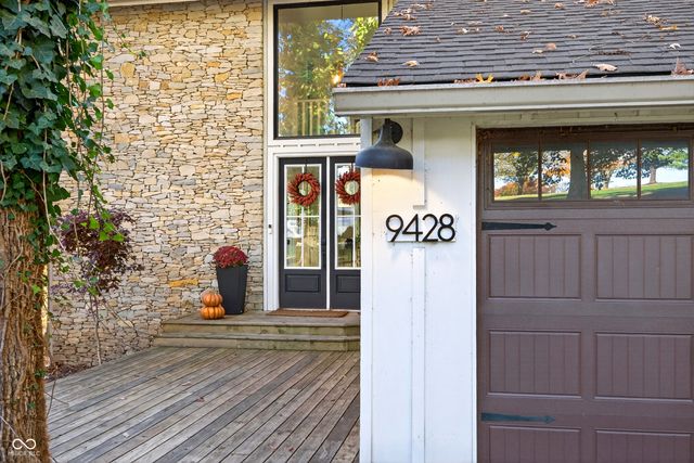 9428 S Harbour Pointe Drive, Bloomington, IN 47401