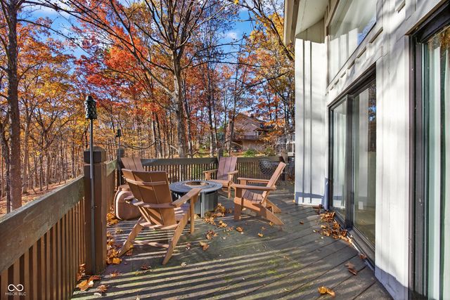 9428 S Harbour Pointe Drive, Bloomington, IN 47401