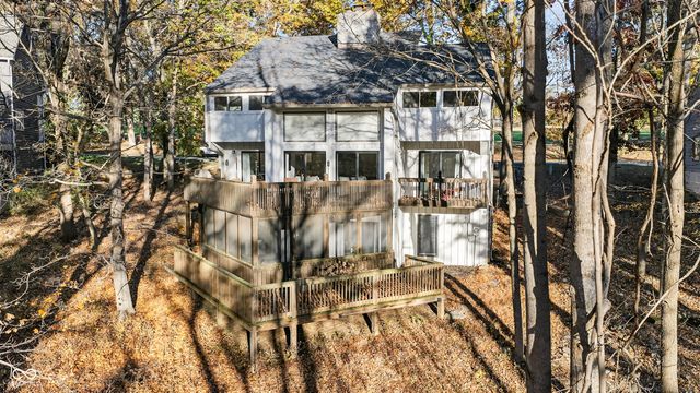 9428 S Harbour Pointe Drive, Bloomington, IN 47401